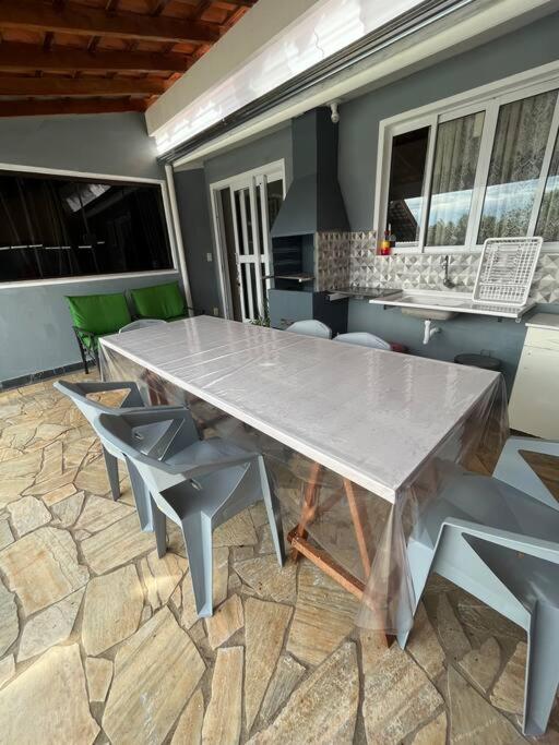 Casa Com Piscina Em Condominio Fechado Águas de Lindóia Eksteriør bilde