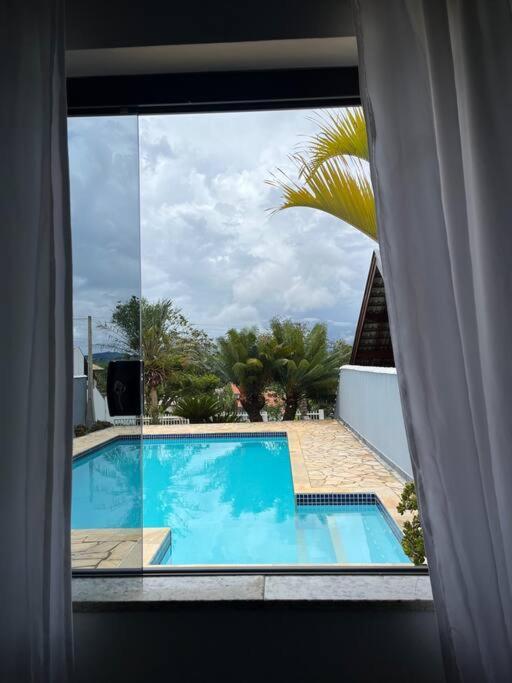 Casa Com Piscina Em Condominio Fechado Águas de Lindóia Eksteriør bilde